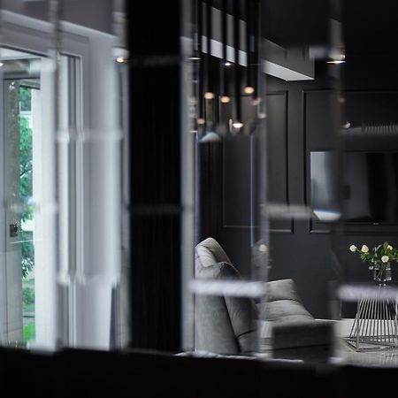 Scandal Apartament Premium Зелёна-Гура Экстерьер фото